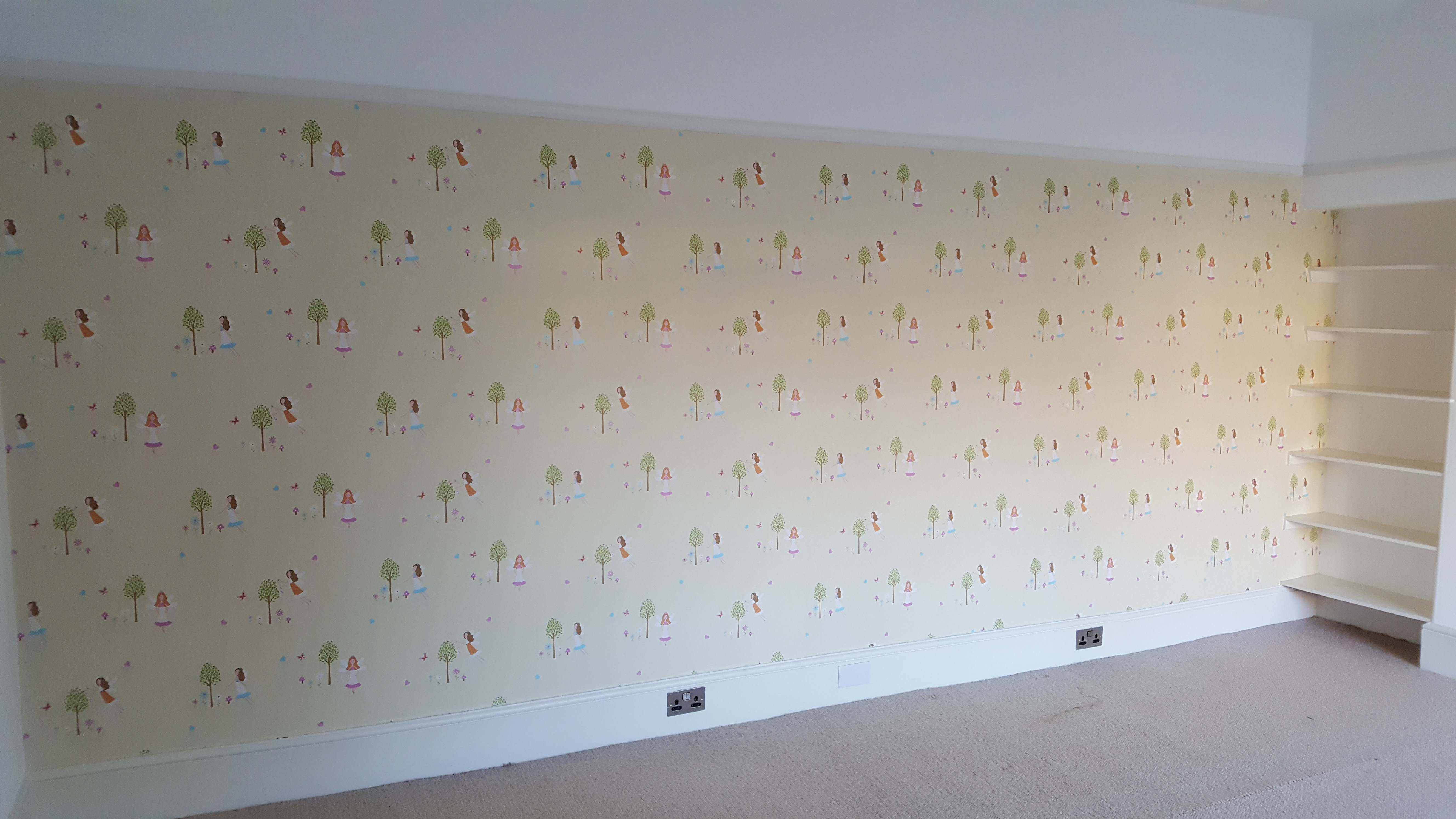 new bedroom wallpaper.